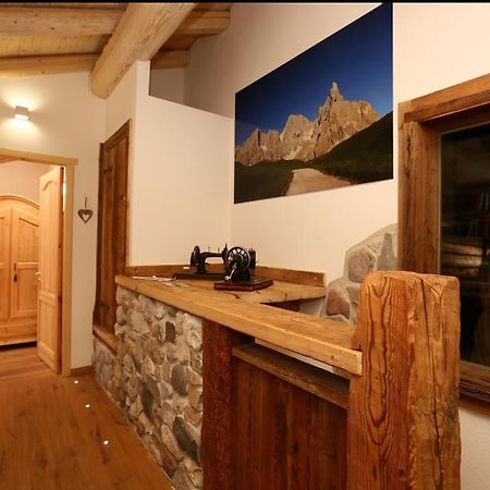Beb La Stube Dei Partel Panzió Ziano di Fiemme Kültér fotó