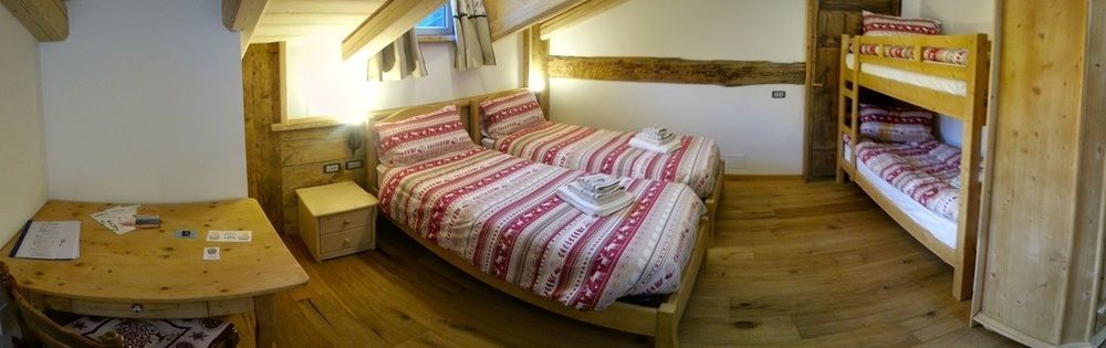 Beb La Stube Dei Partel Panzió Ziano di Fiemme Kültér fotó